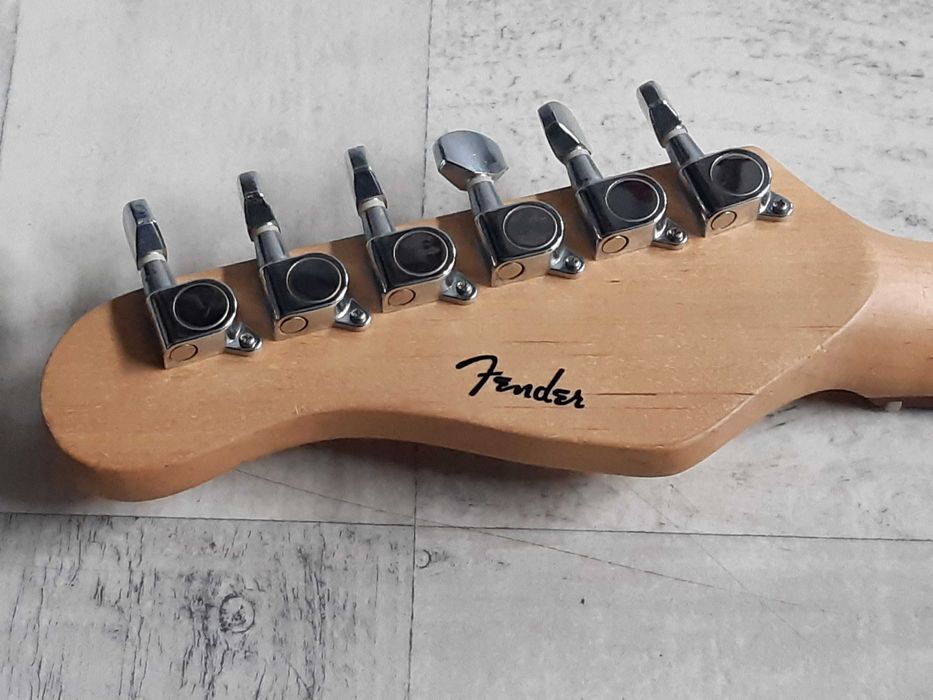 Gitara Stratocaster-red metallic-kopia Fender-HSS-wysyłka Free-zamiana