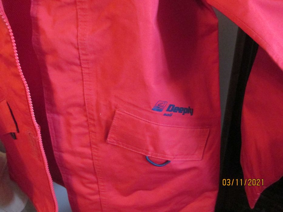 Blusão unissexo Deeplay 13/14 anos