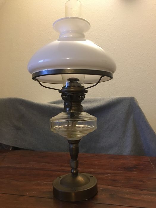 Stara lampa naftowa 4