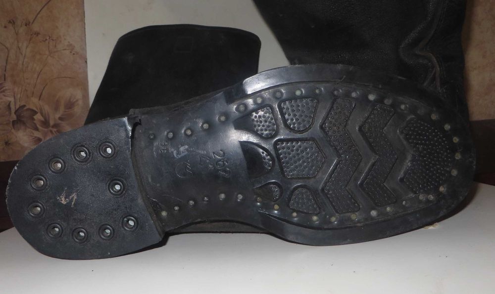 Сапоги военные юфтевые кирзовые Размер 41 Стелька 26.2 см Киев 1992 г