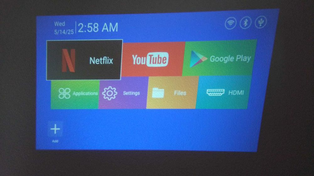 Projetor HY300 Android – Branco - Novo!!