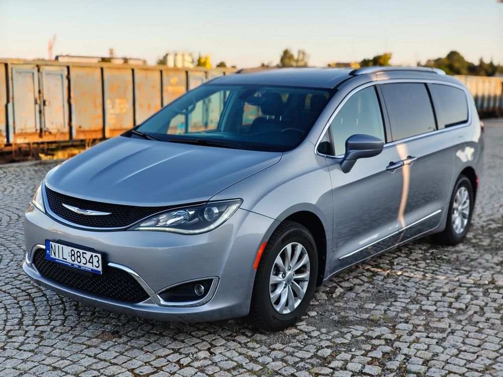 Chrysler Pacifica