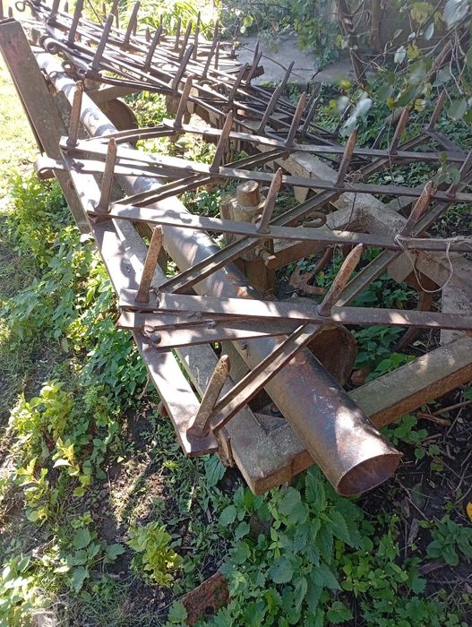 Продам культиватор триметровий