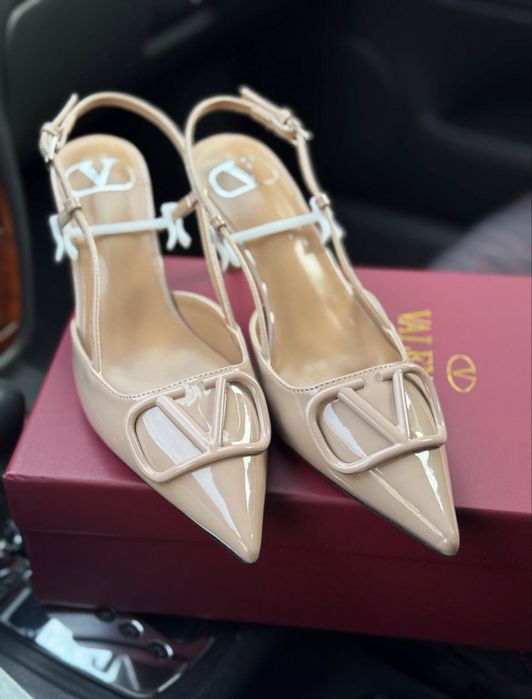 Туфли, слингбеки, лодочки valentino
