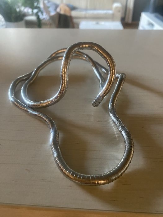 Naszyjnik elastyczny