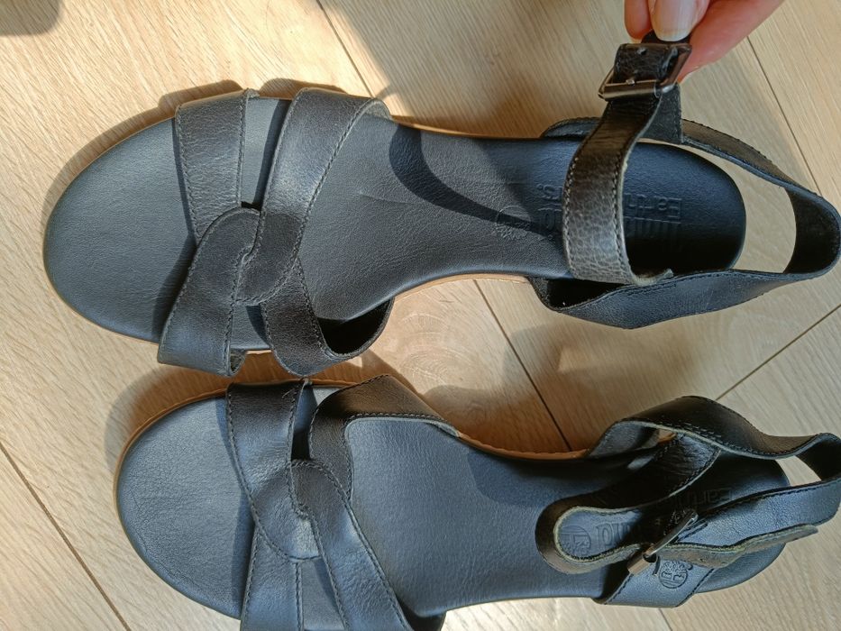 Sandały na koturnie Timberland rozm.41