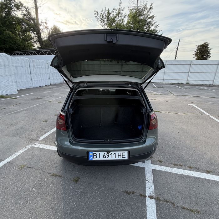 Wv golf 5 1.4mpi 2004 в отличном состоянии