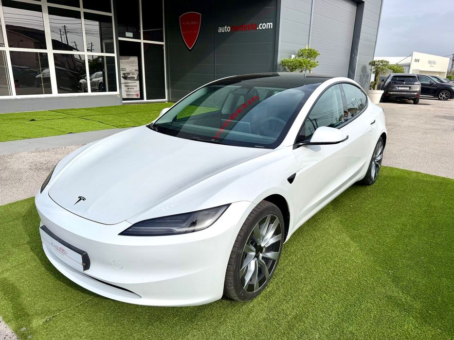 Tesla Model 3 Tração Traseira Premium