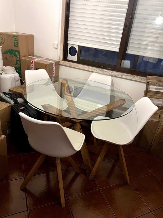 Conjunto Mesa + Cadeiras AGERBY JYSK