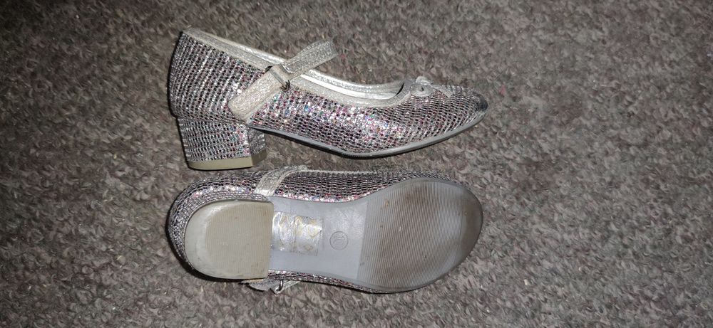 Черевички (туфлі) для бальних танців