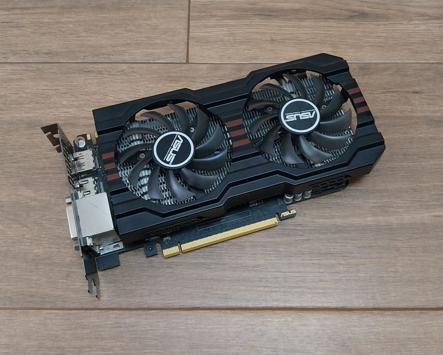 Placa gráfica Asus GTX 660 2Gb DDR5