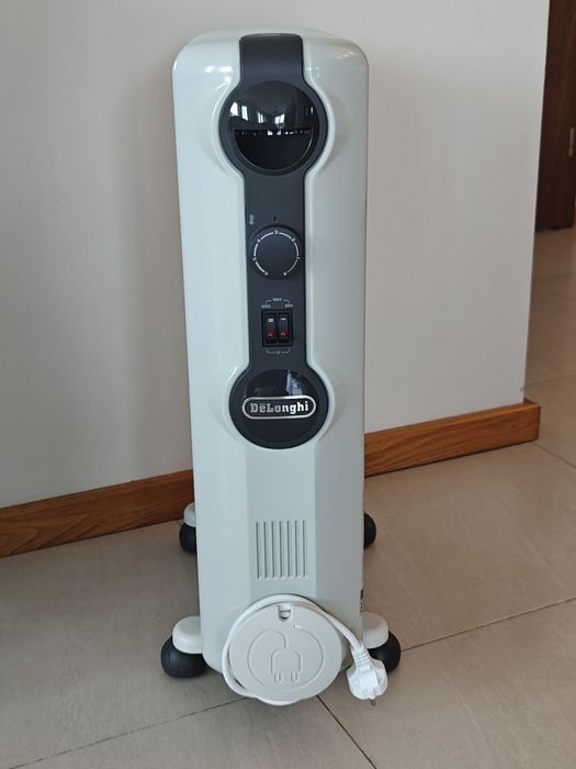 Grzejnik elektryczny olejowy DeLonghi  2000W