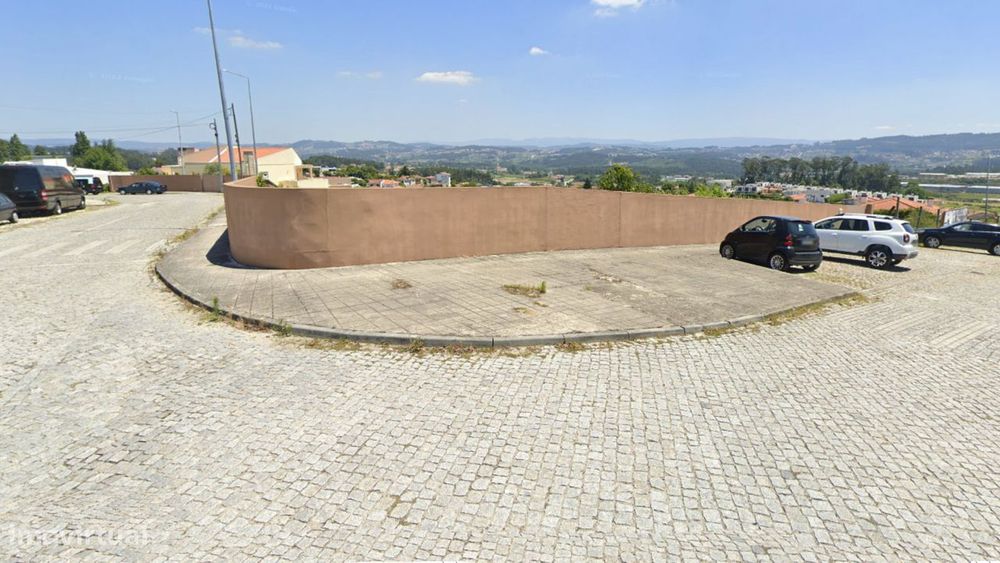 For Sale or Exchange – 2 Urban Land Plots in Lousada
