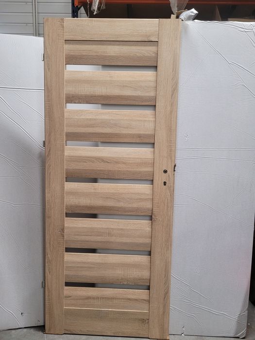 Skrzydła drzwiowe powystawowe, drzwi