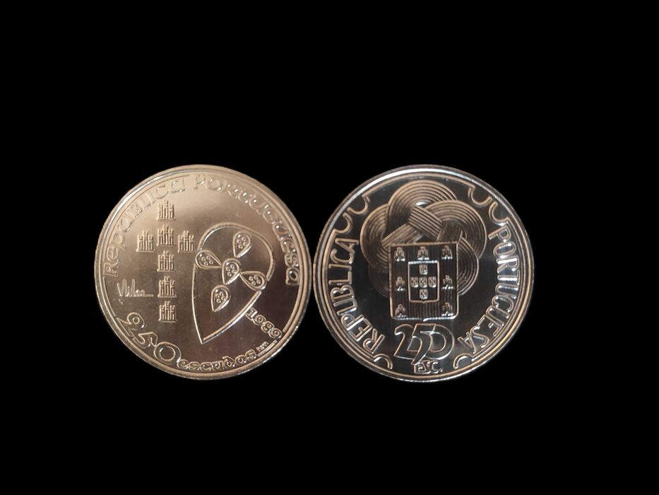 Conjunto de 2 moedas 250$ #15