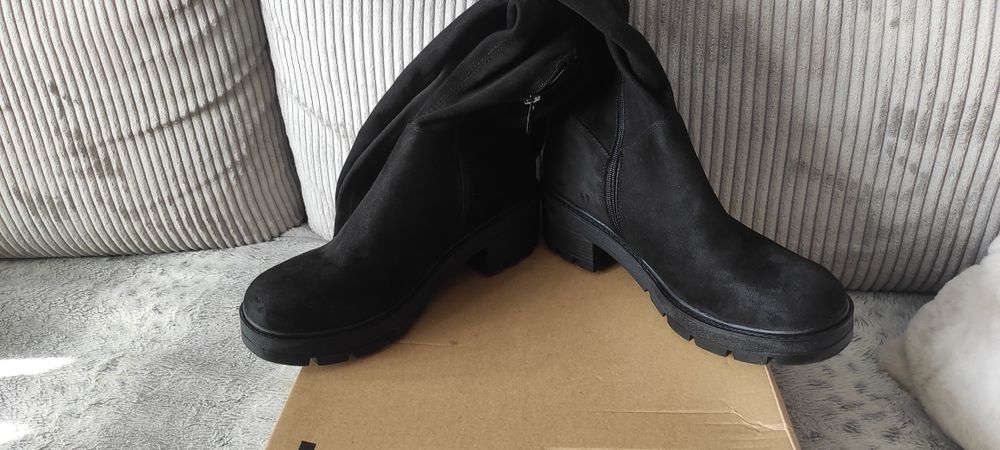 Buty kozaki wysokie muszkieterki tom tailor 41 zamszowe zamek