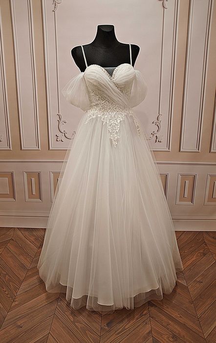 Nowa sukienka ślubna model Paulina rozm. 36 kol. 2025