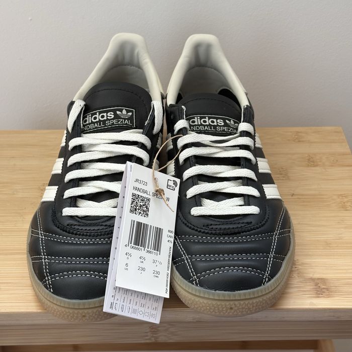 Ténis Adidas Handball Spezial Woman’s Pretos em Pele (37 and 1/3)