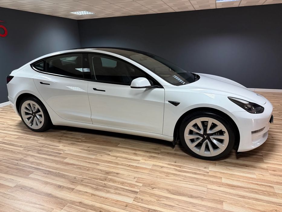 Tesla Model 3 Long Range Dual Motor AWD