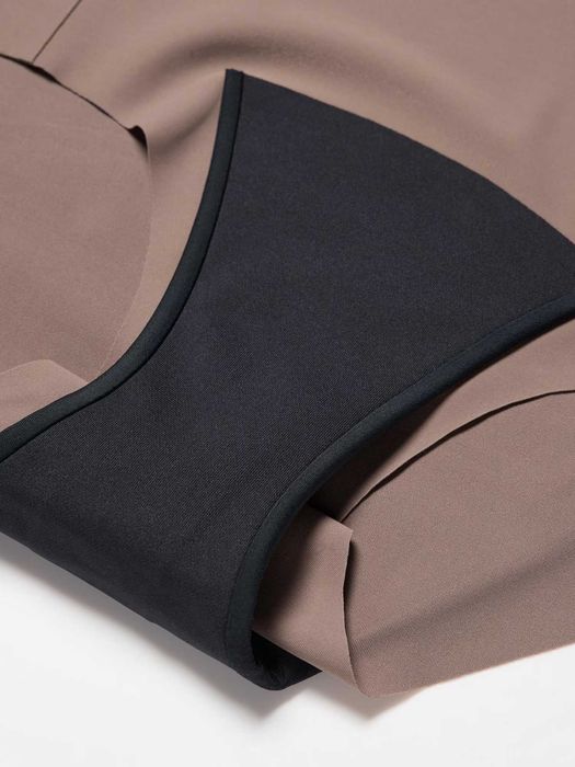 періодични трусики AIRism Hiphugger Uniqlo