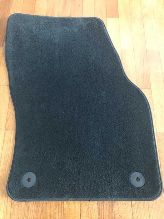 Complete set of OEM Mats for Audi Q3 2019