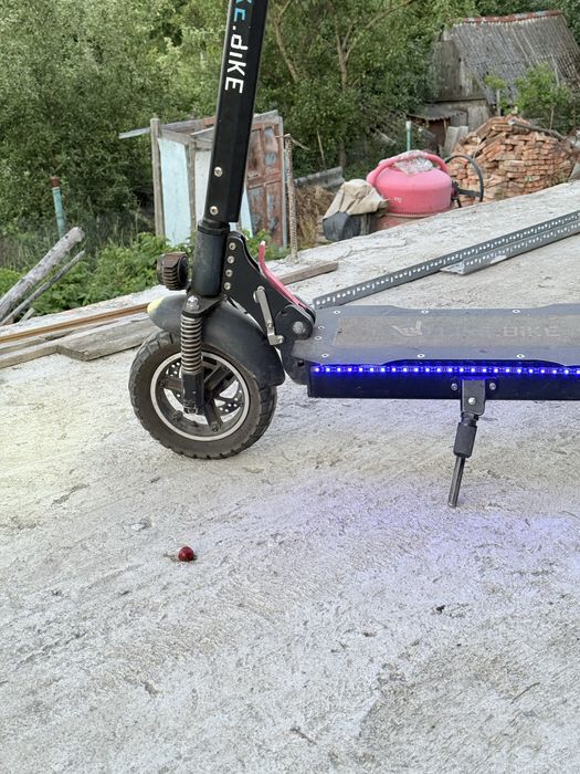 Електросамокат LikeBike Solo 1000W 52V, сигналізація, до 55 км/год