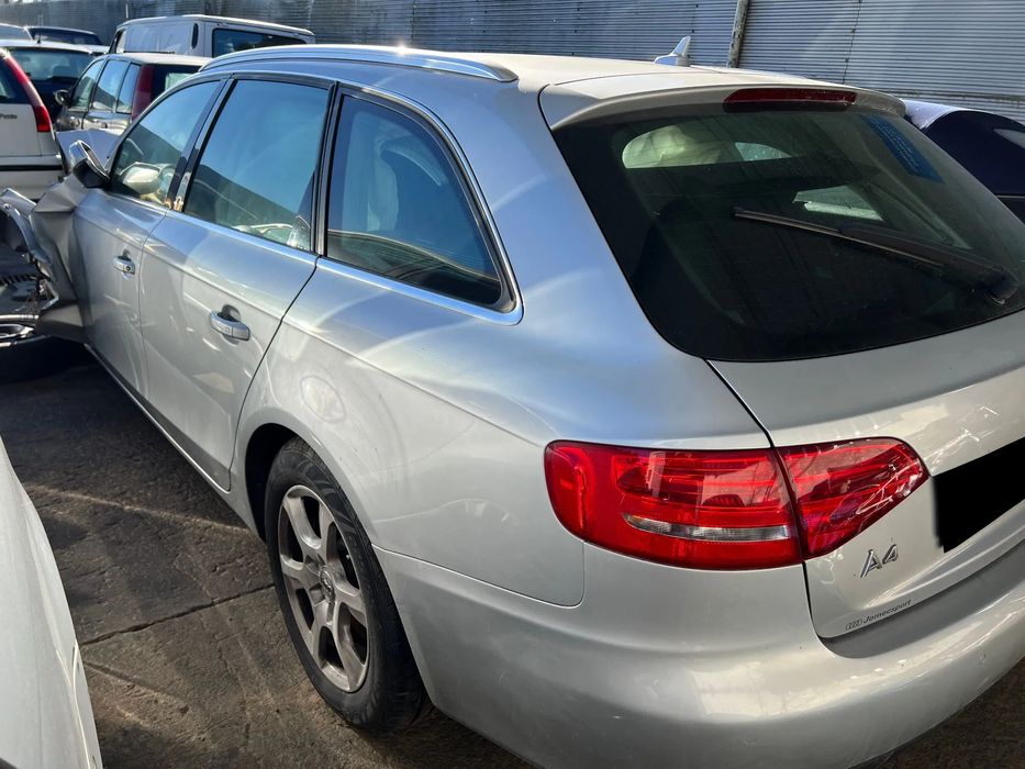 Para peças AUDI A4 Avant (8K5, B8)