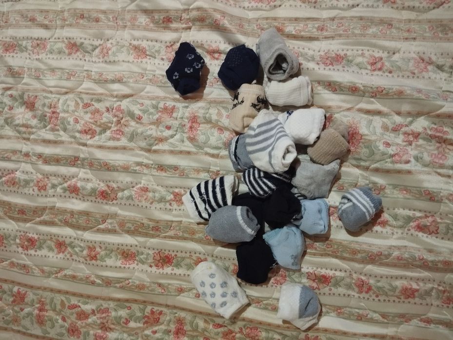 Roupa de bebê dos 3 aos 9 meses .