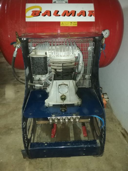 Compressor a ar e tesouras