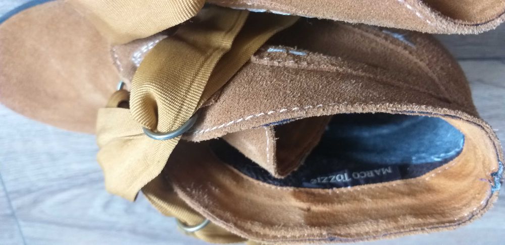 Buty Marco Tozzi rozm.39 zamsz
