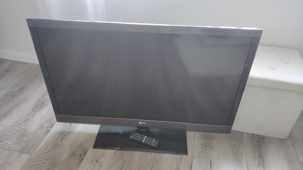Tv LG 42 cale FullHD 100Hz