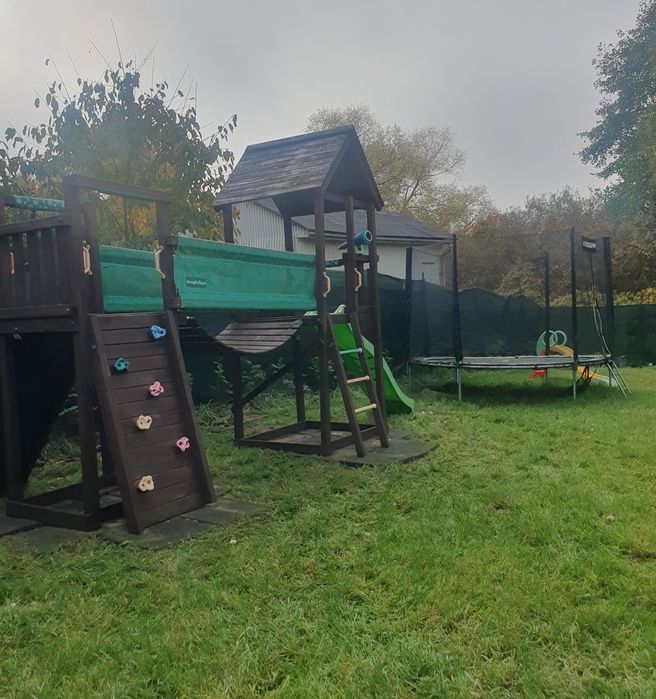 Domek nad Jeziorem Grabowo z jacuzzi-balia oraz sauną.