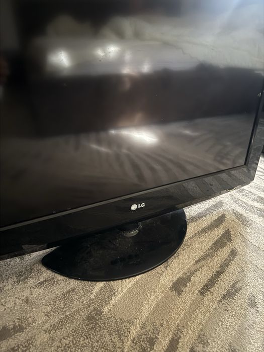 Продам телевізор LG