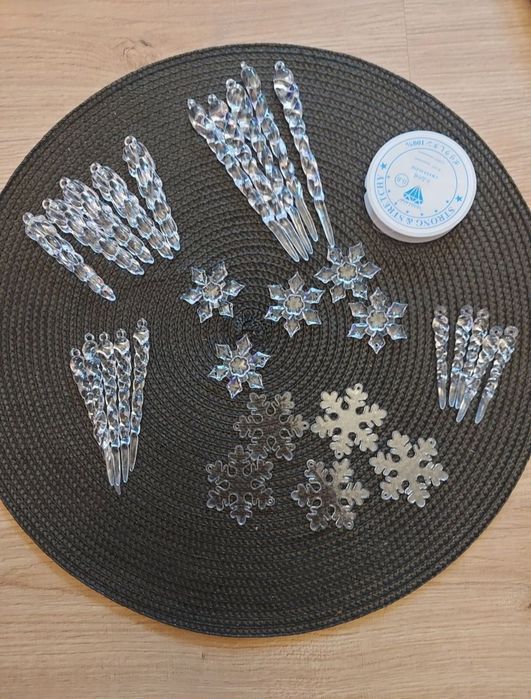 Zestaw ozdób świątecznych