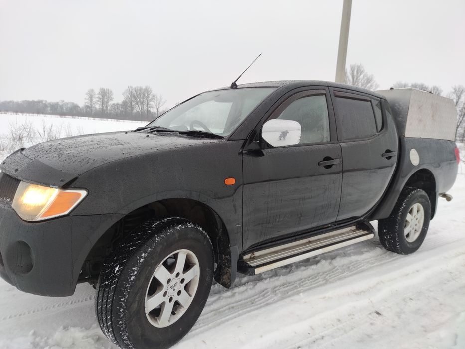 Mitsubishi L200 2009 р 4х4