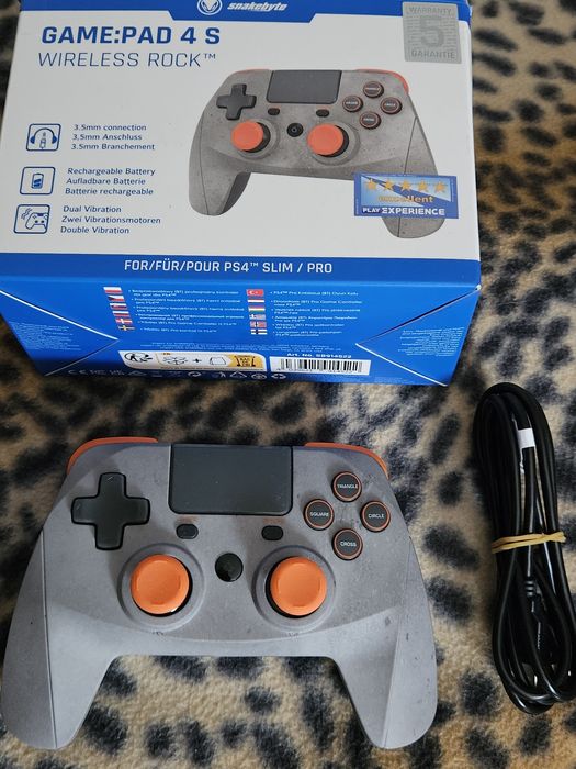 Comando PS4 Wireless Bluetooth. Sony Playstation.