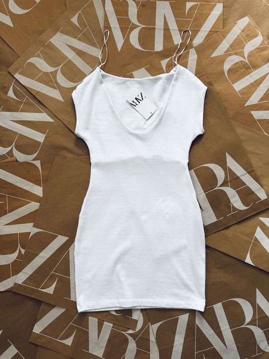 ZARA sukienka biala r. XL