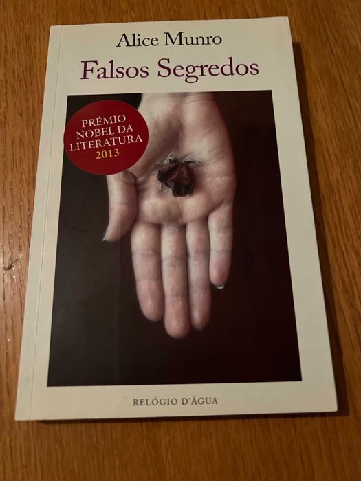 Falsos Segredos     ALICE MUNRO
