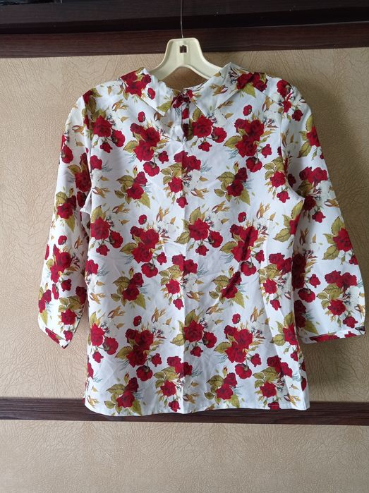 Продам ніжну блузку