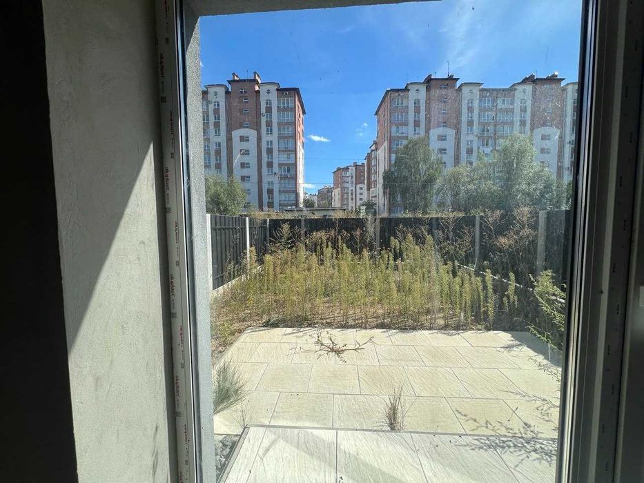 Продається танхаус готовий до ремонту
