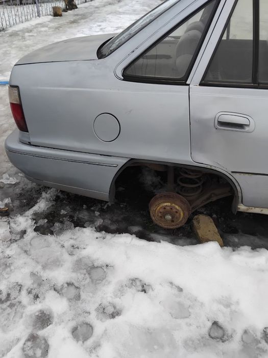 Машина по запчастям Део нексия кузов 100