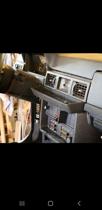 piórnik volvo 240 ,245