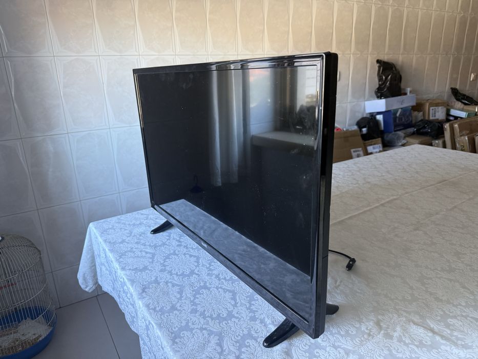 Televisao 32 polegadas em excelente estado
