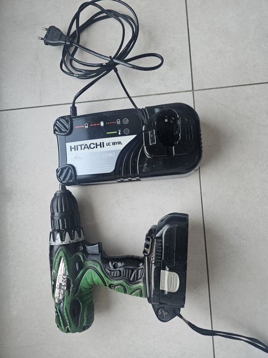 Wiertarka wkrętarka Hitachi  DS 18 VF3 ładowarka