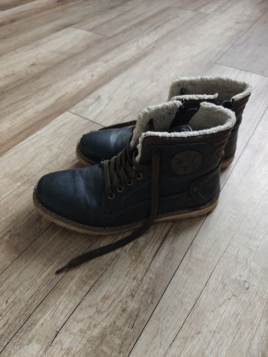 Mustang Buty rozm 41
męskie kolor szary