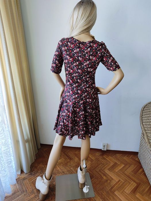 H&M sukienka w kwiaty falbaniasta 36 romantyczna lekka na co dzień