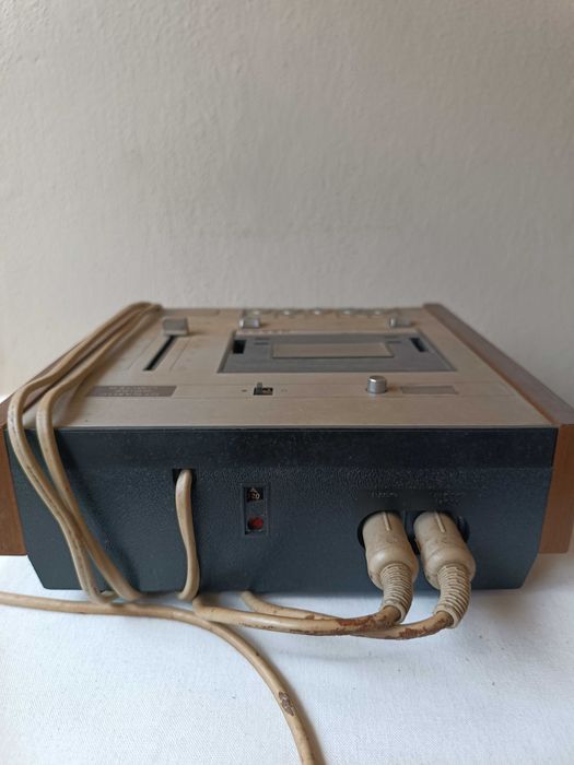 Magnetofone Stereo