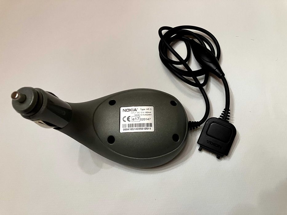 Nokia HF-3 (mãos livres)