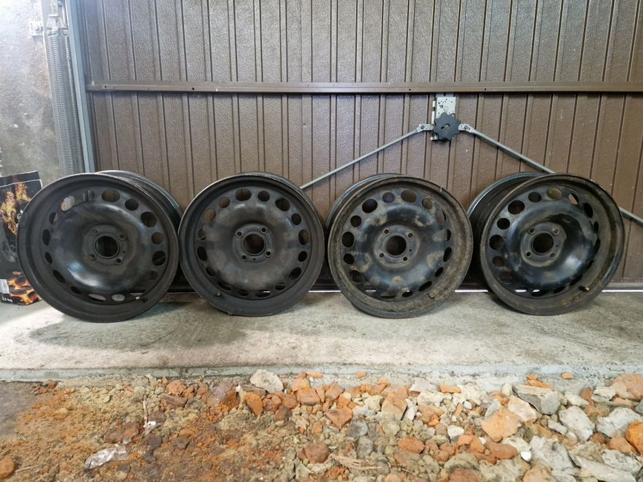 Felgi stalowe 16 cali 4x108 rozstaw komplet