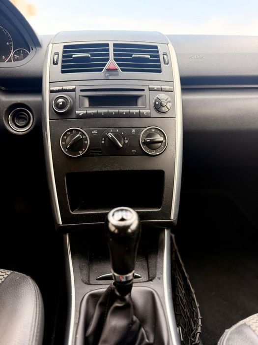 Mercedes A180 - 2010